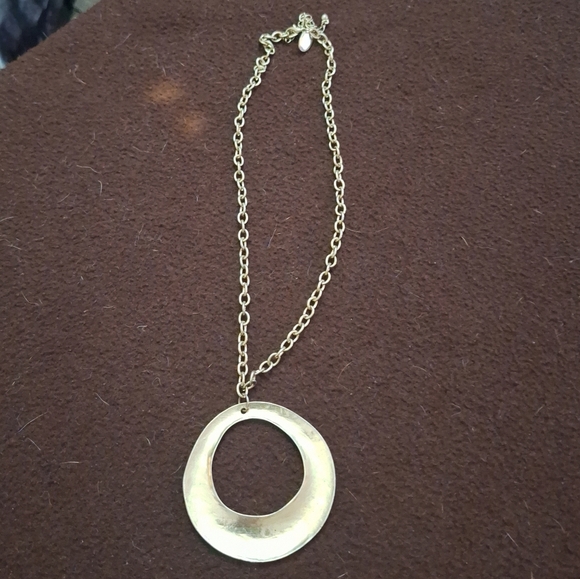 NECKLACE with Leopard Print Pendant - Picture 3 of 3